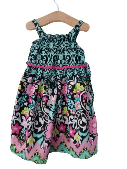 You gland multi-colour dress age 4yrs old