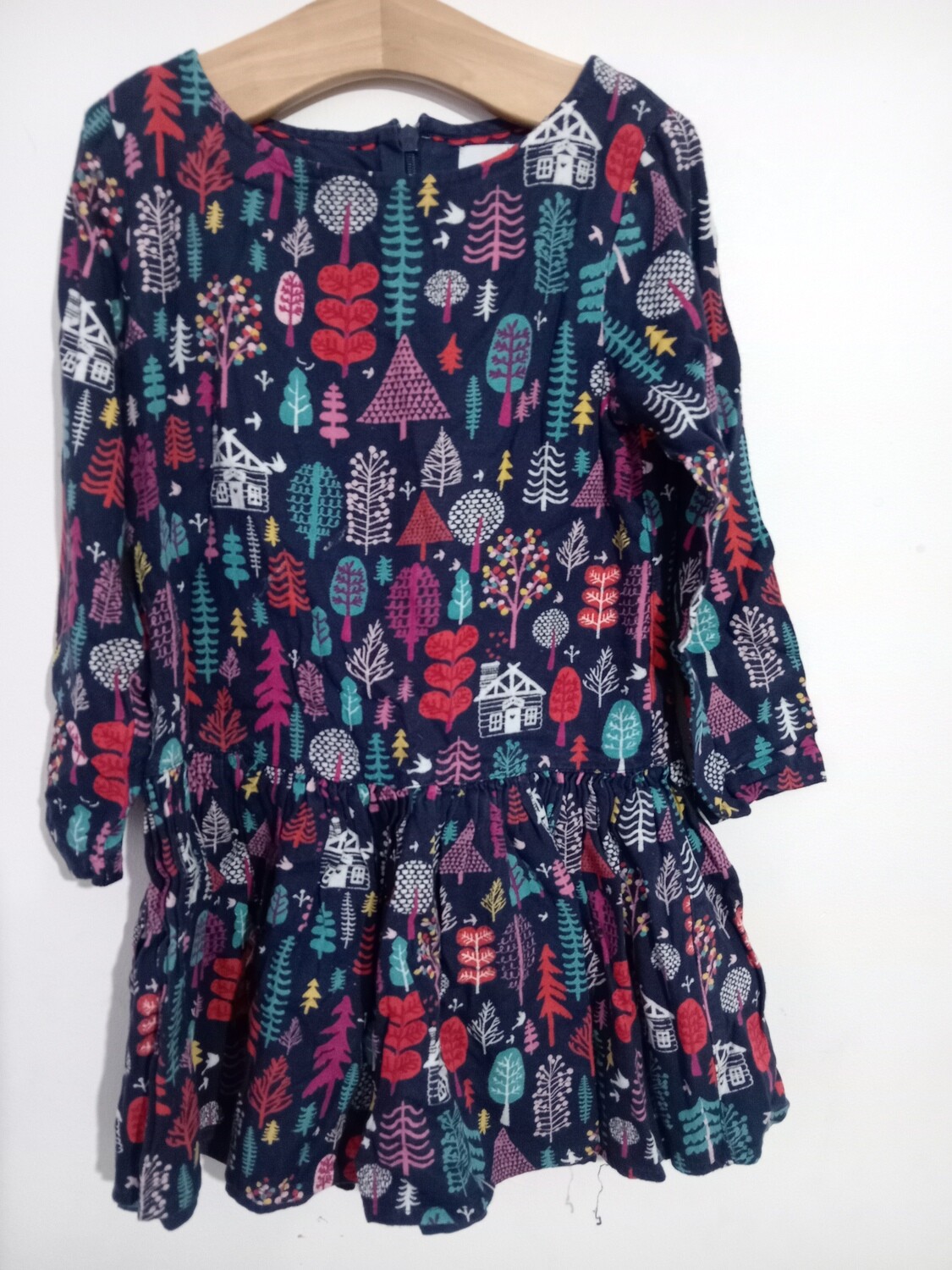 Navy tree print dress age 3-4yrs old