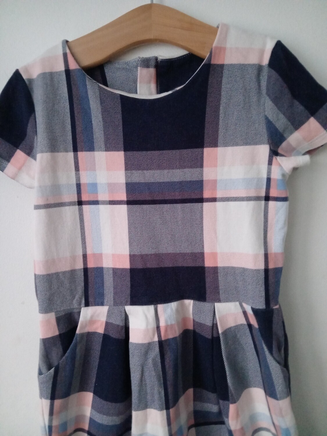 Check dress age 6-8yrs old