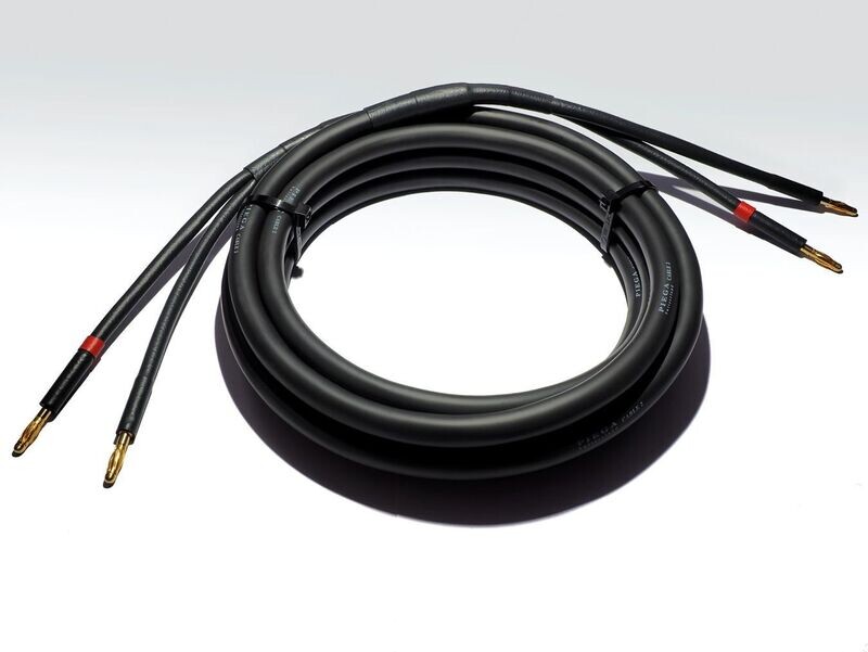 Piega Cable THREE konfektioniert  beidseitig 24 kt. Gold Bananestecker