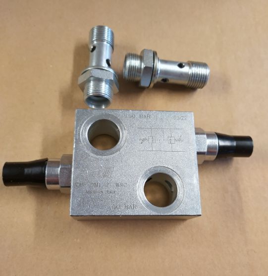 Kaksoispaineenrajoitusventtiili OMR hydraulimoottorille