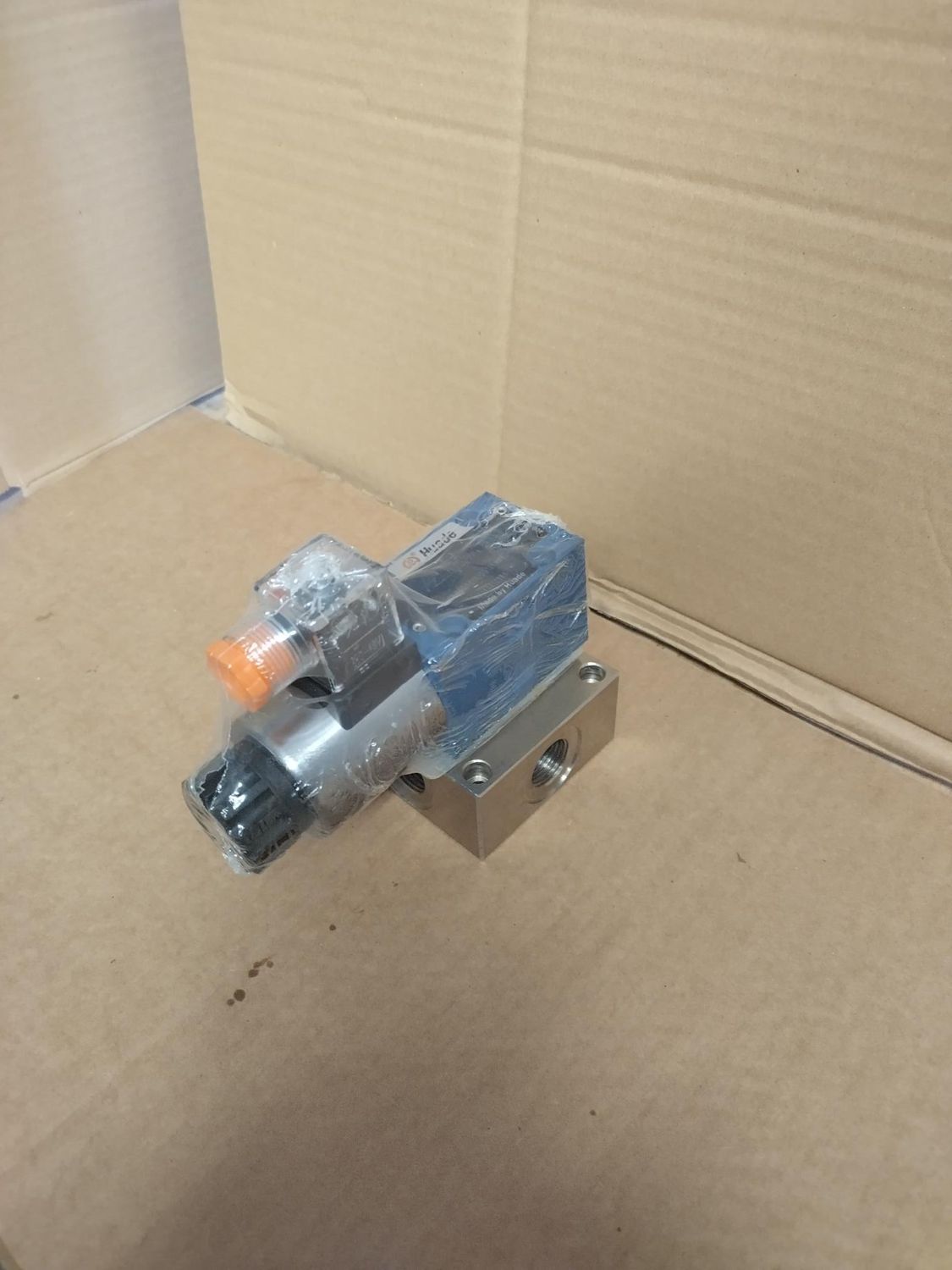 Cetop 3 GA kara sivulähdöt 1/2"