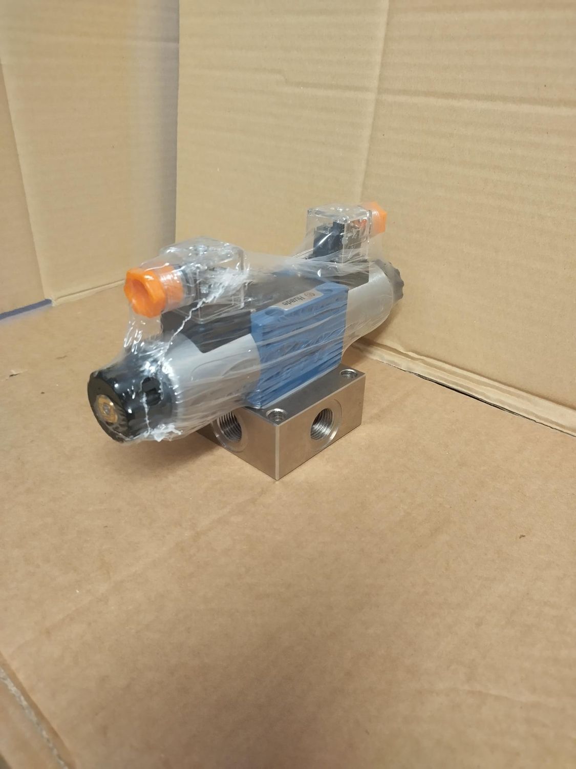 Cetop 3 G kara sivulähdöt 1/2"