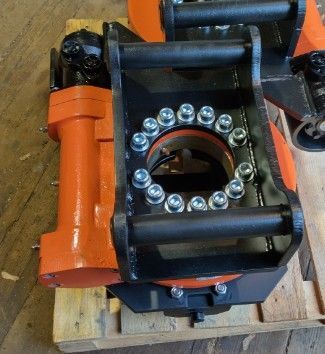 Kauhan pyörittäjä kaivinkoneeseen S-40 Hyd Kauhan pyörittäjä kaivinkoneeseen S-40 Hyd