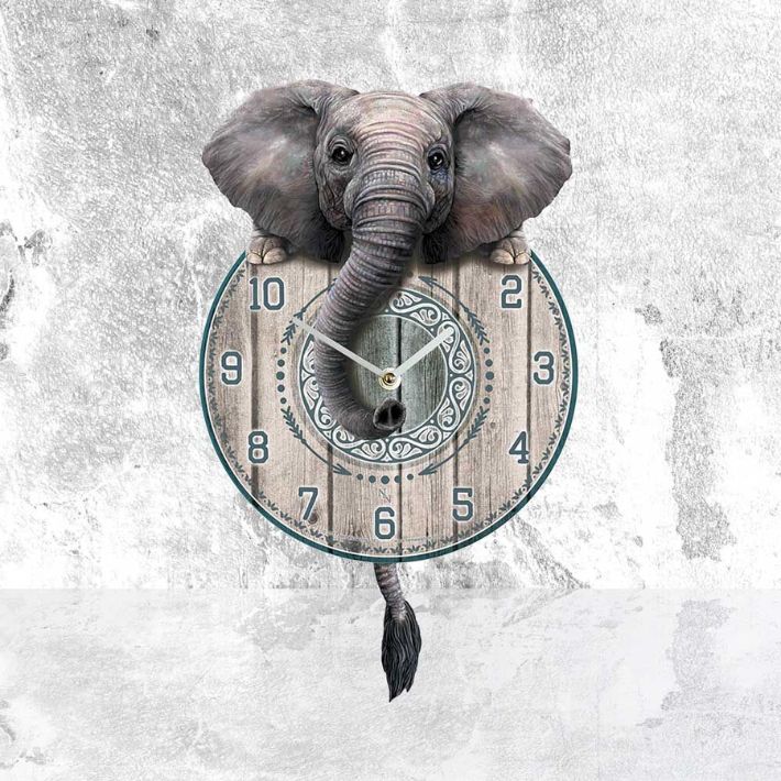 Trunkin&#39; Tickin&#39; Elephant Pendulum Clock