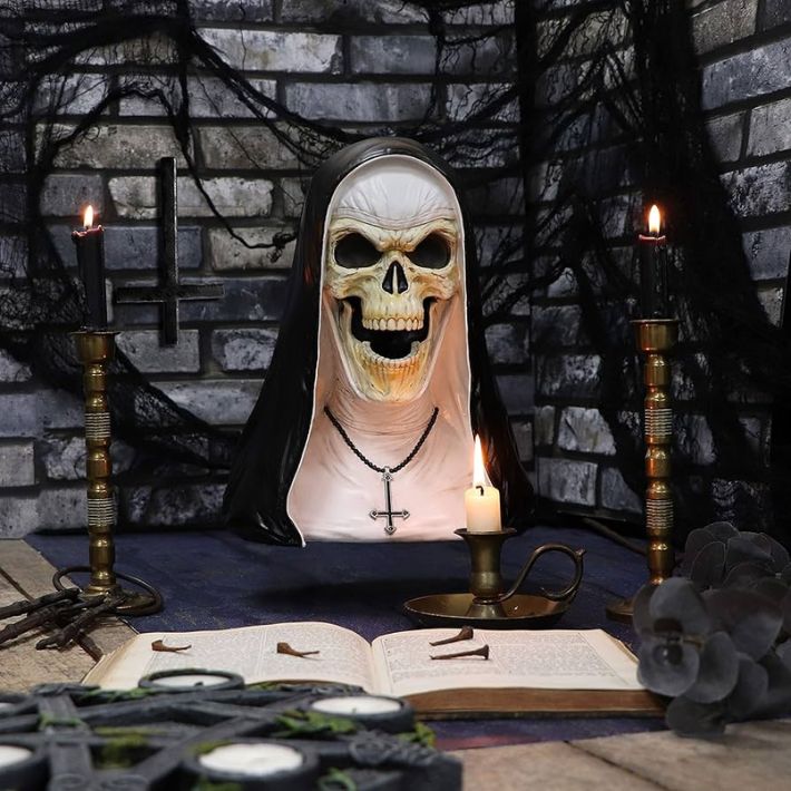 #24N Sister Mortis Skeleton Nun Horror Bust Figurine