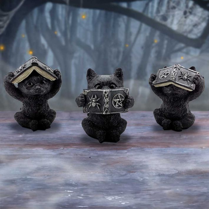 #214N Three Wise Witchy Black Spell Cats