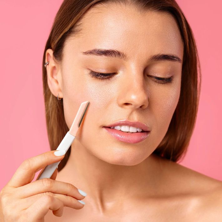 Fuzz Off Dermaplaner Facial Razor Lemon Lav