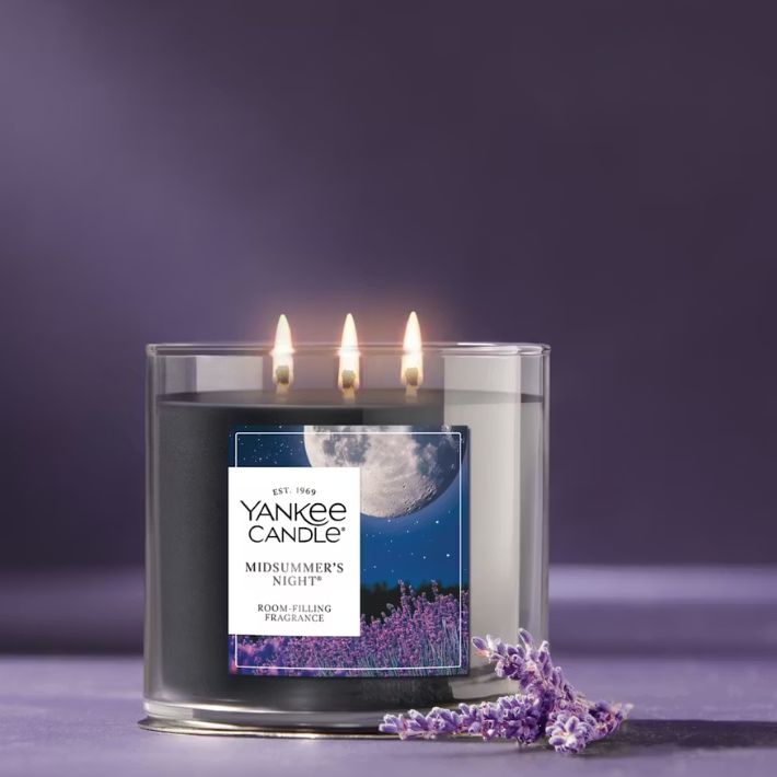 Yankee Midsummer&#39;s Night 3-Wick Core Candle