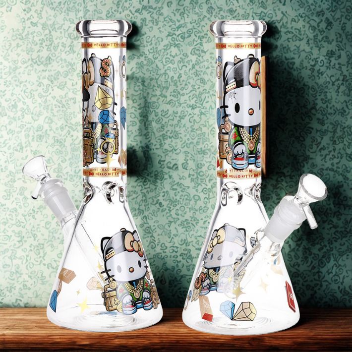 Swagged Out Kitty Beaker Glass Water Pipe - 10"