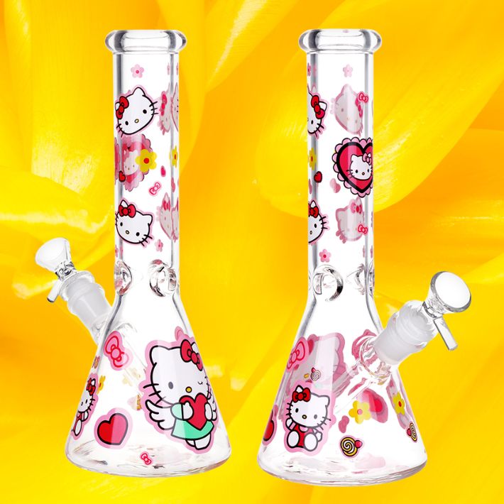 Heart Loving Cute Kitty Beaker Glass Water Pipe - 10"