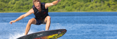 Wakesurfing