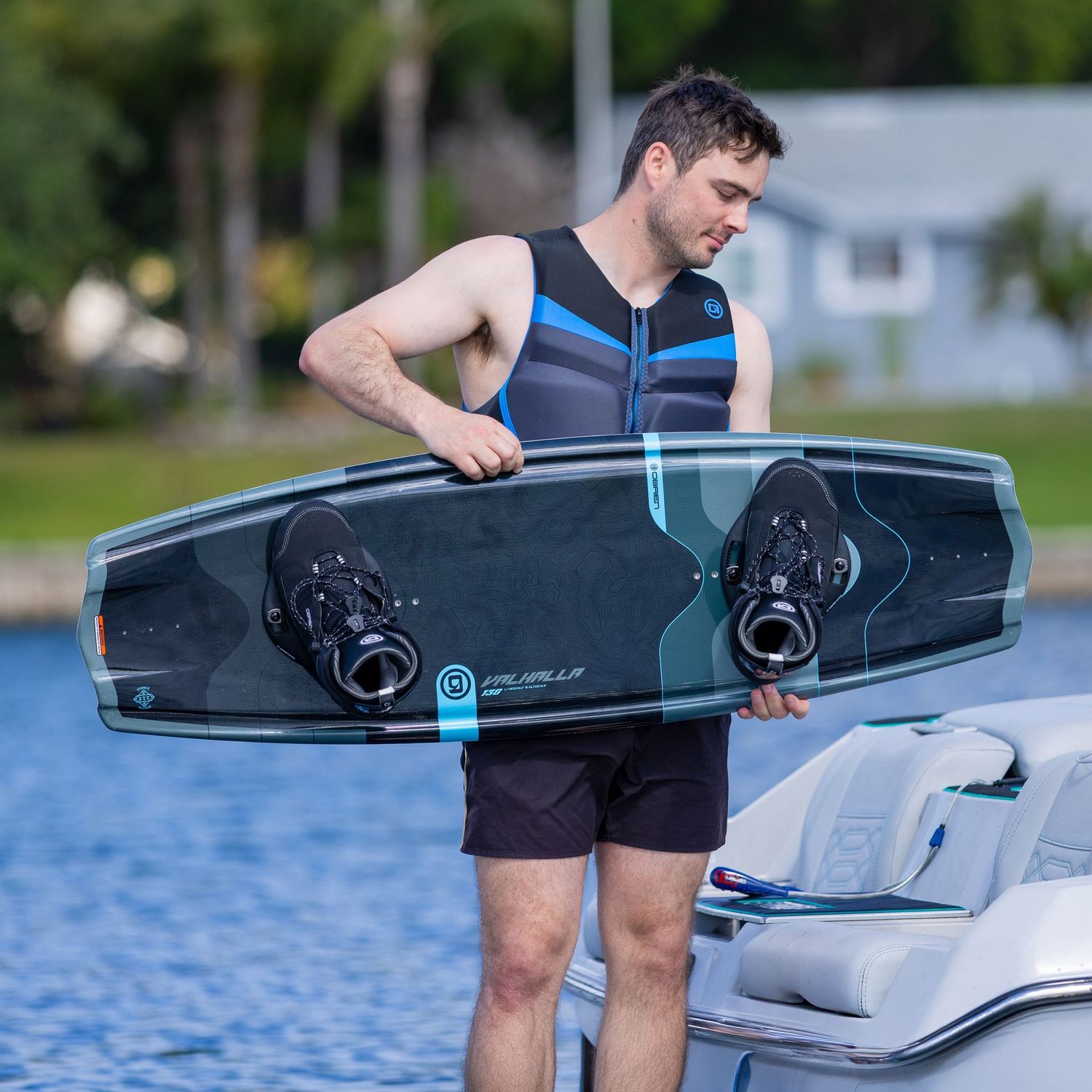 Valhalla Wakeboard (With Bindings)