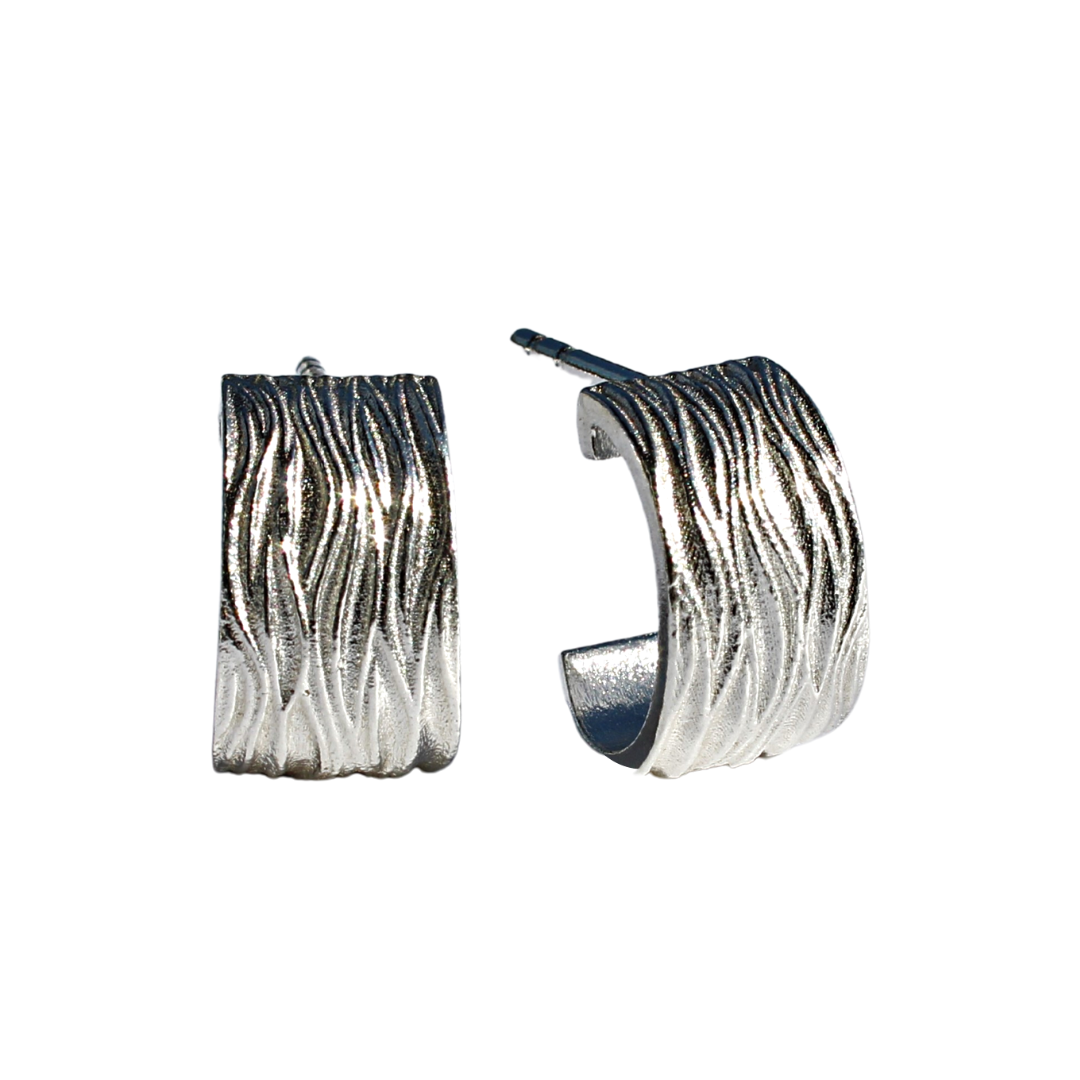 Solid White Gold Sand dune Huggie Hoop Earrings