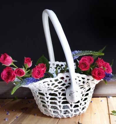 Lace Basket with Handle, 8 1/2"x 4 1/4"H x 4"Base, Priced Each
