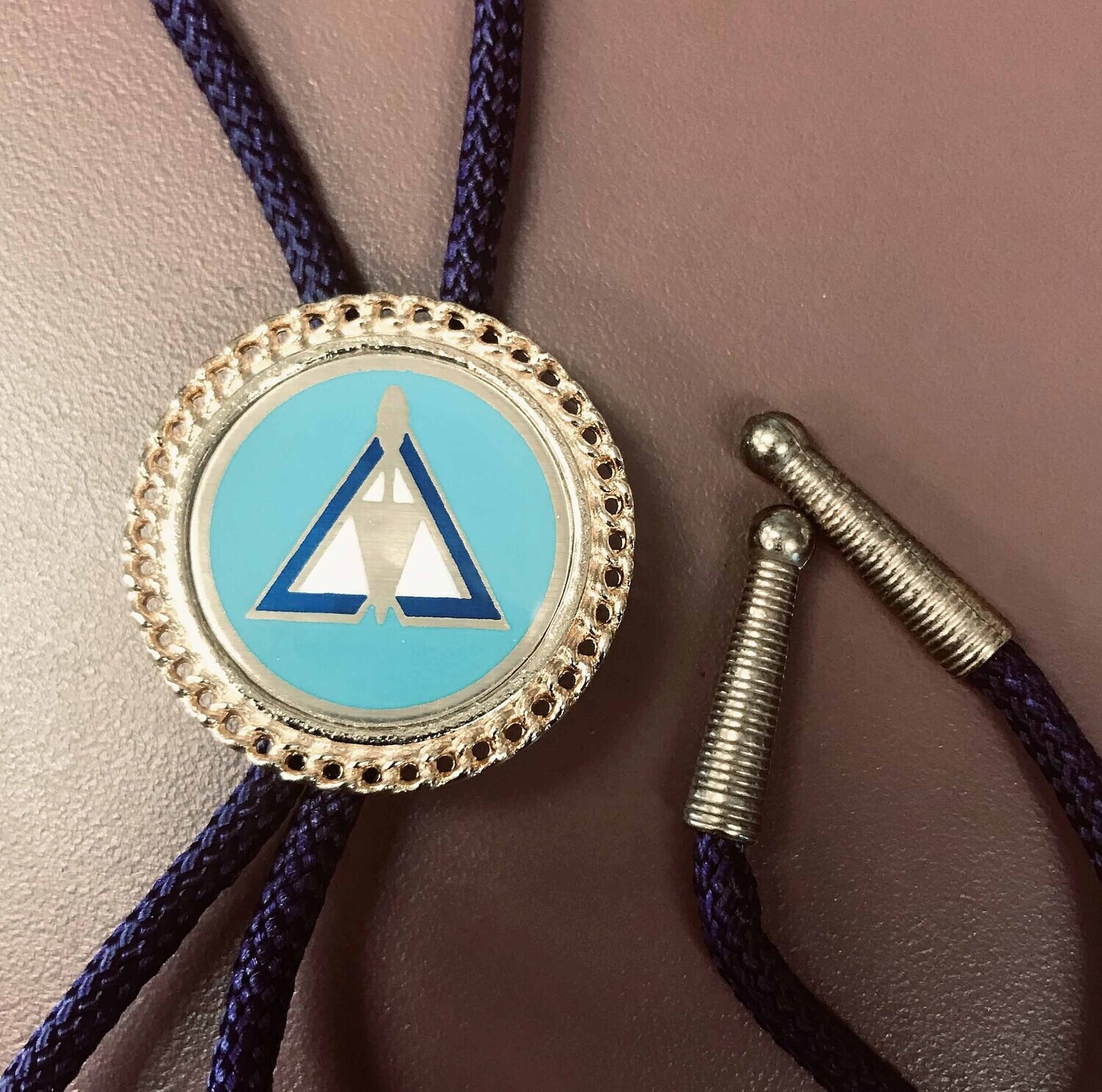 Tie, Council Bolo