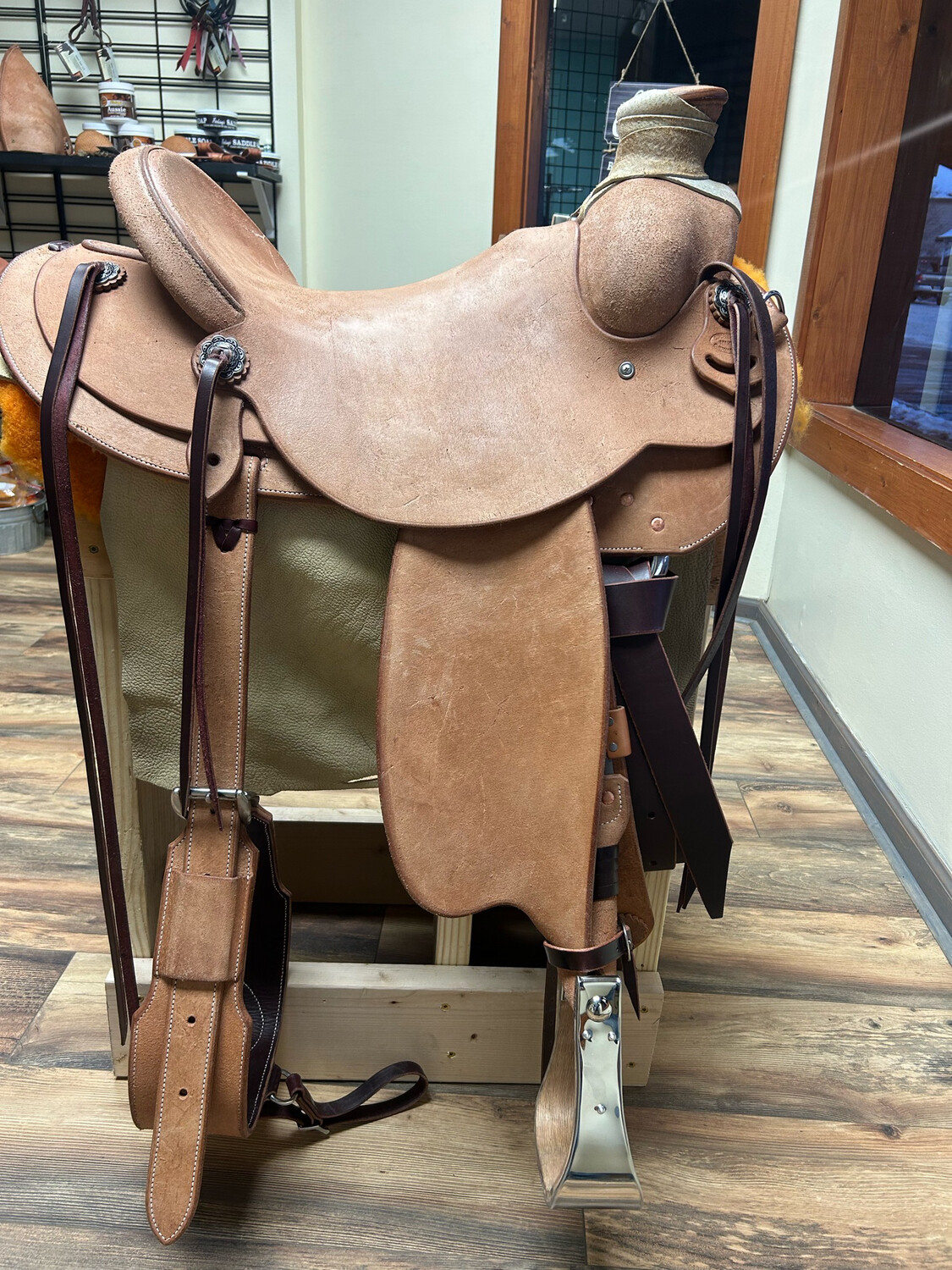 Roughout 15.5” Saddle