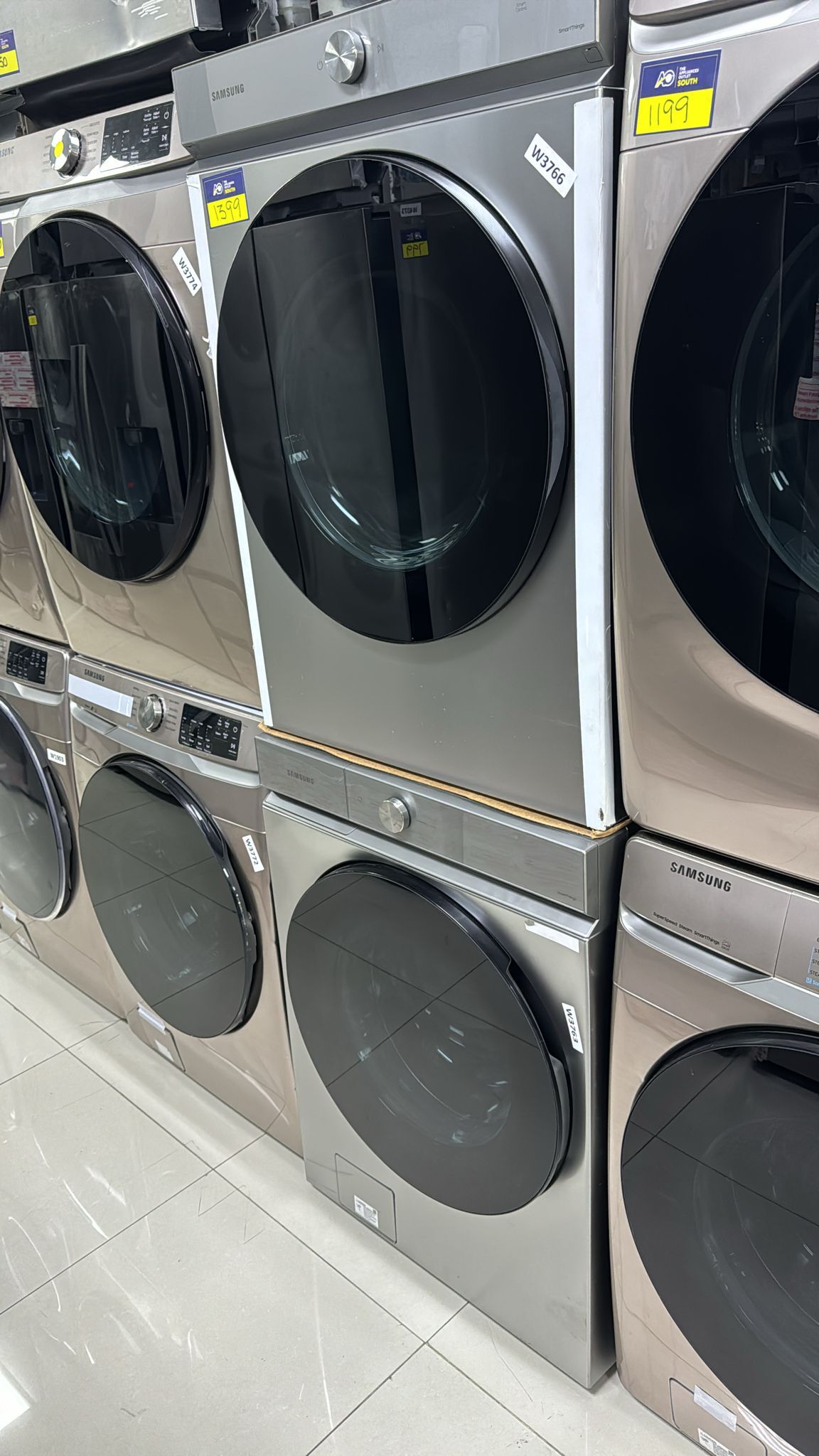 SAMSUNG BESPOKE FRONT LOAD SET WASHER AND DRYER  open box