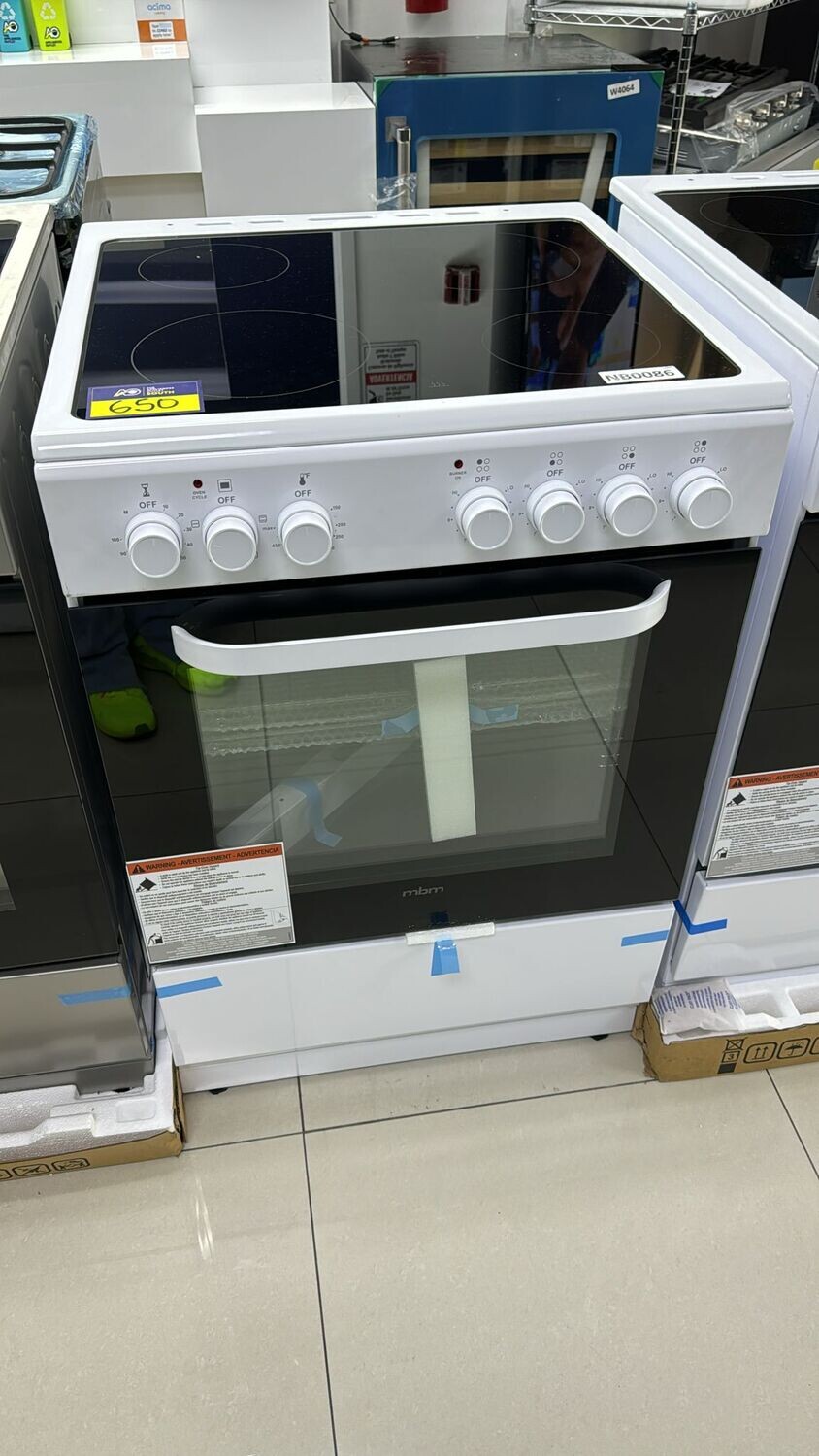 Estufa blanca eléctrica 20” marca MBM
