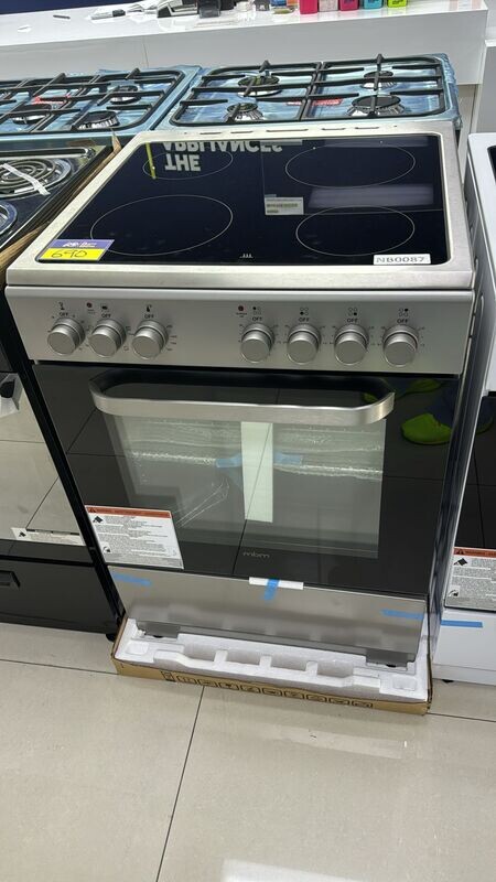 Estufa blanca nueva en caja eléctrica 20” marca MBM - Stainless stell