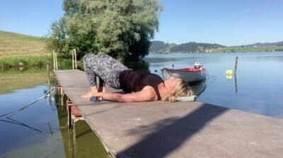 30 Minuten Intensivtraining mit Fokus Rücken und Arme