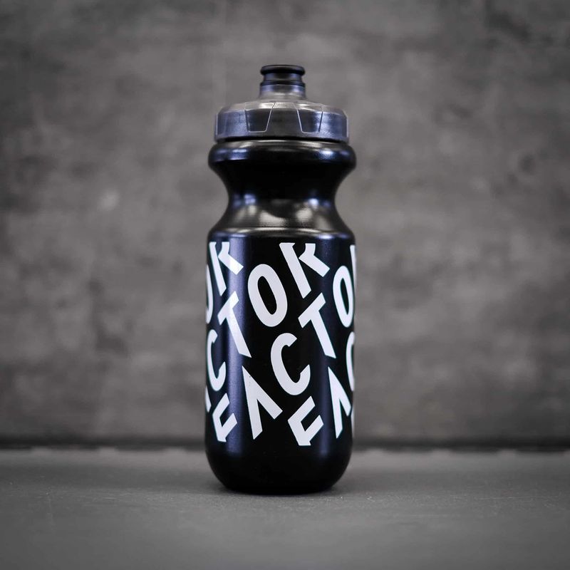 Factor Water Bottle 550ml Black