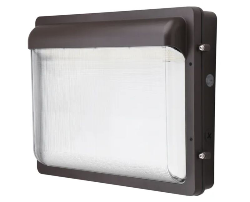 Low Profile Wall Pack Size 3 Lumen Selectable (13,000-19,000 lumens, 100W-120W-140W) Color Selectable 3000K-4000K-5000K Photocell-Enable/Disable 120-277VAC Bronze