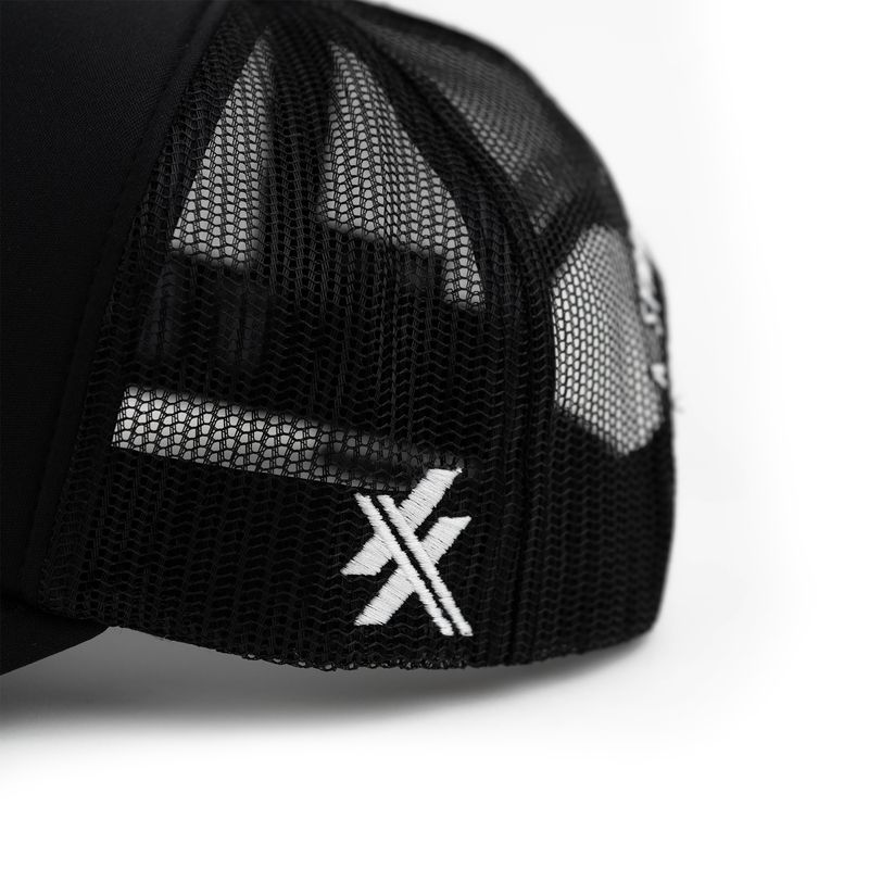 CROWN "CRXWN" TRUCKER HAT
