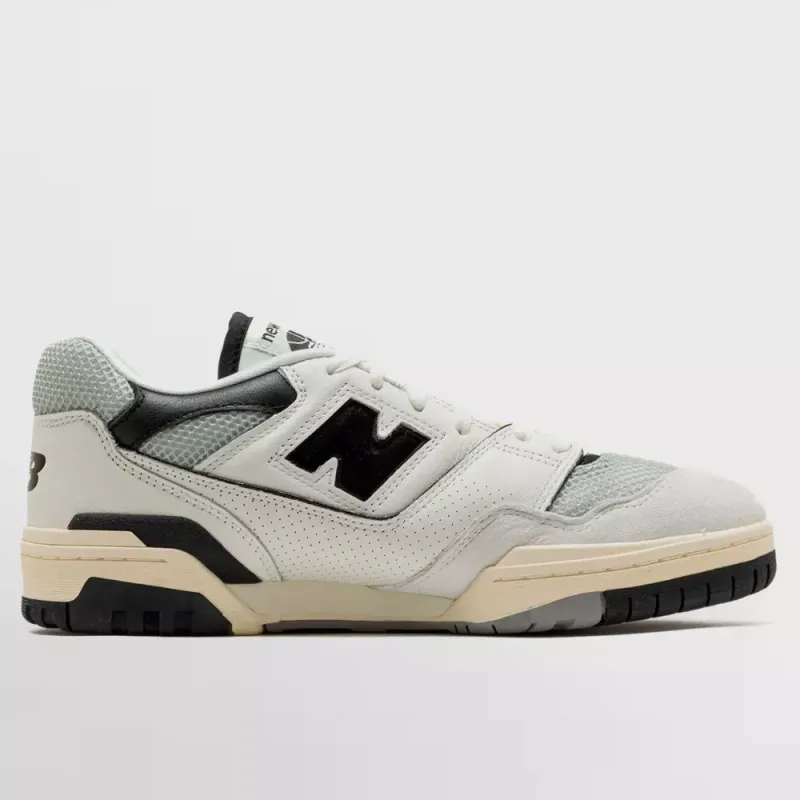 New Balance 550
