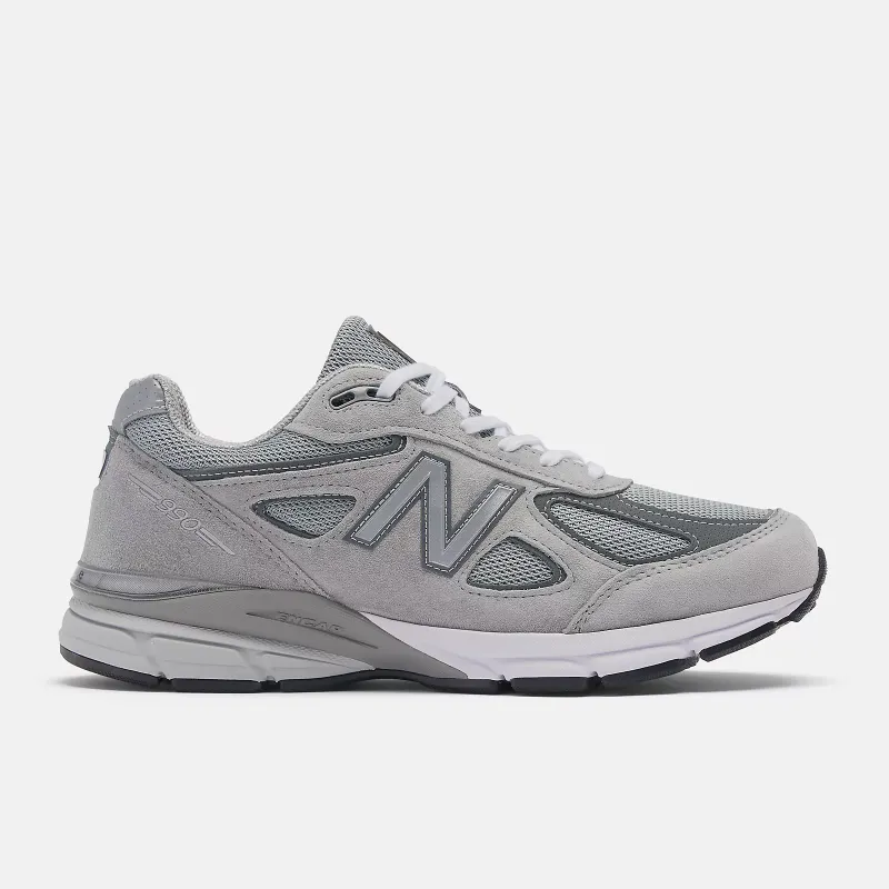New Balance 990V4