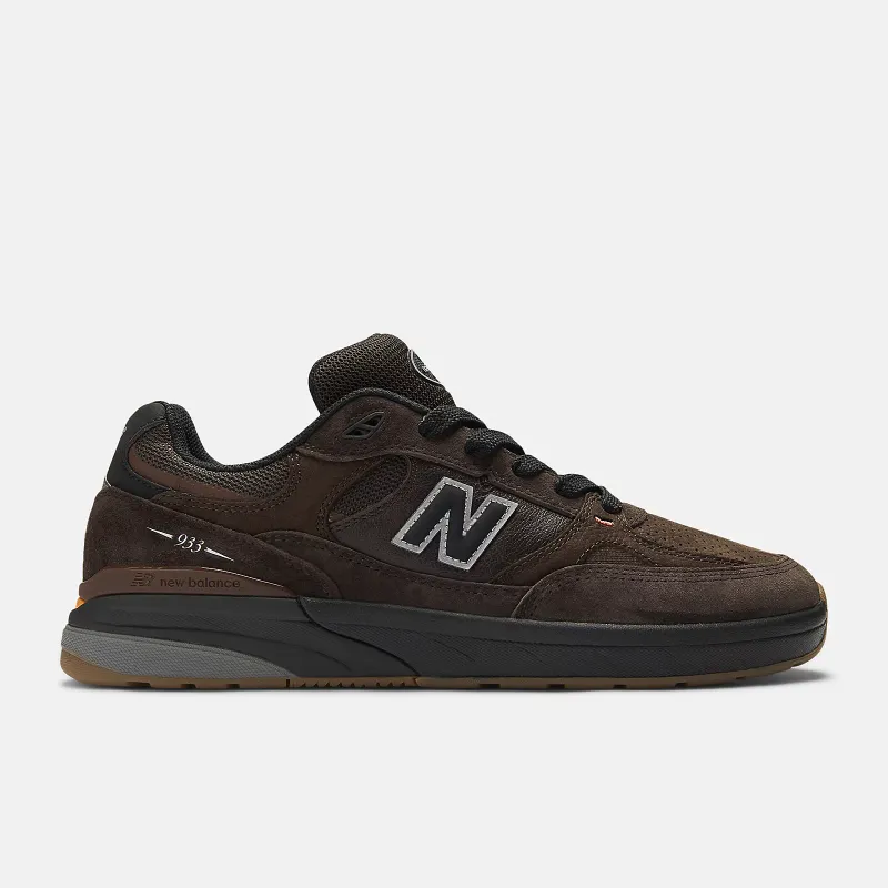 NB Numeric Andrew Reynolds 933