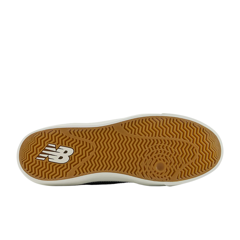 NB Numeric Franky Villani 417 Low