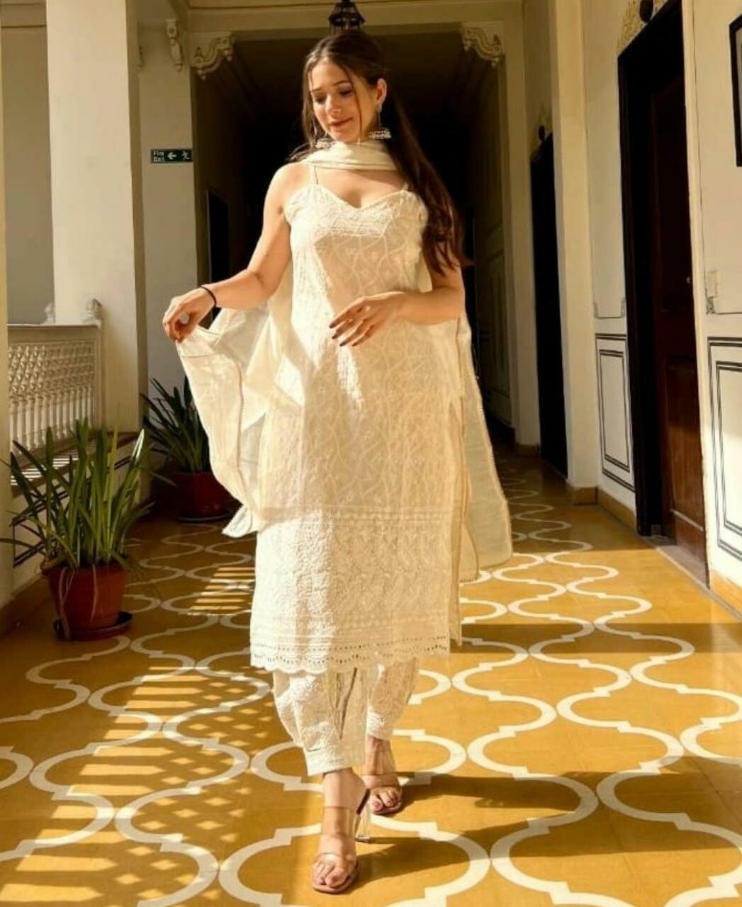 Exclusive white cotton suit
