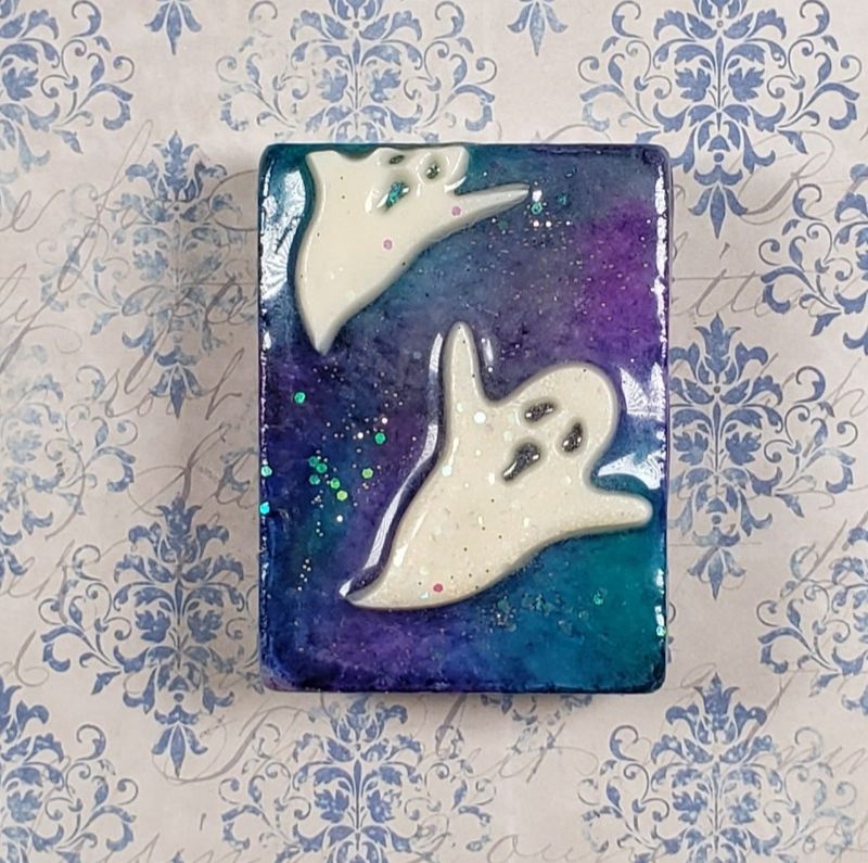 Flying ghosts