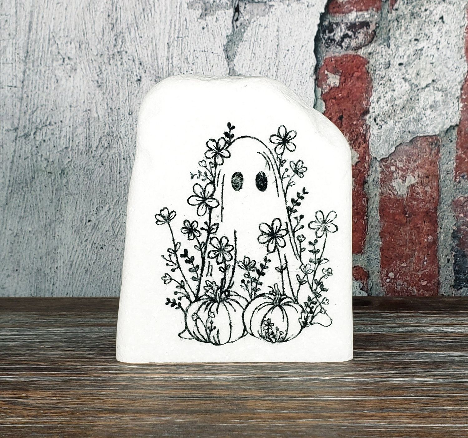 Ghostie in the flowers