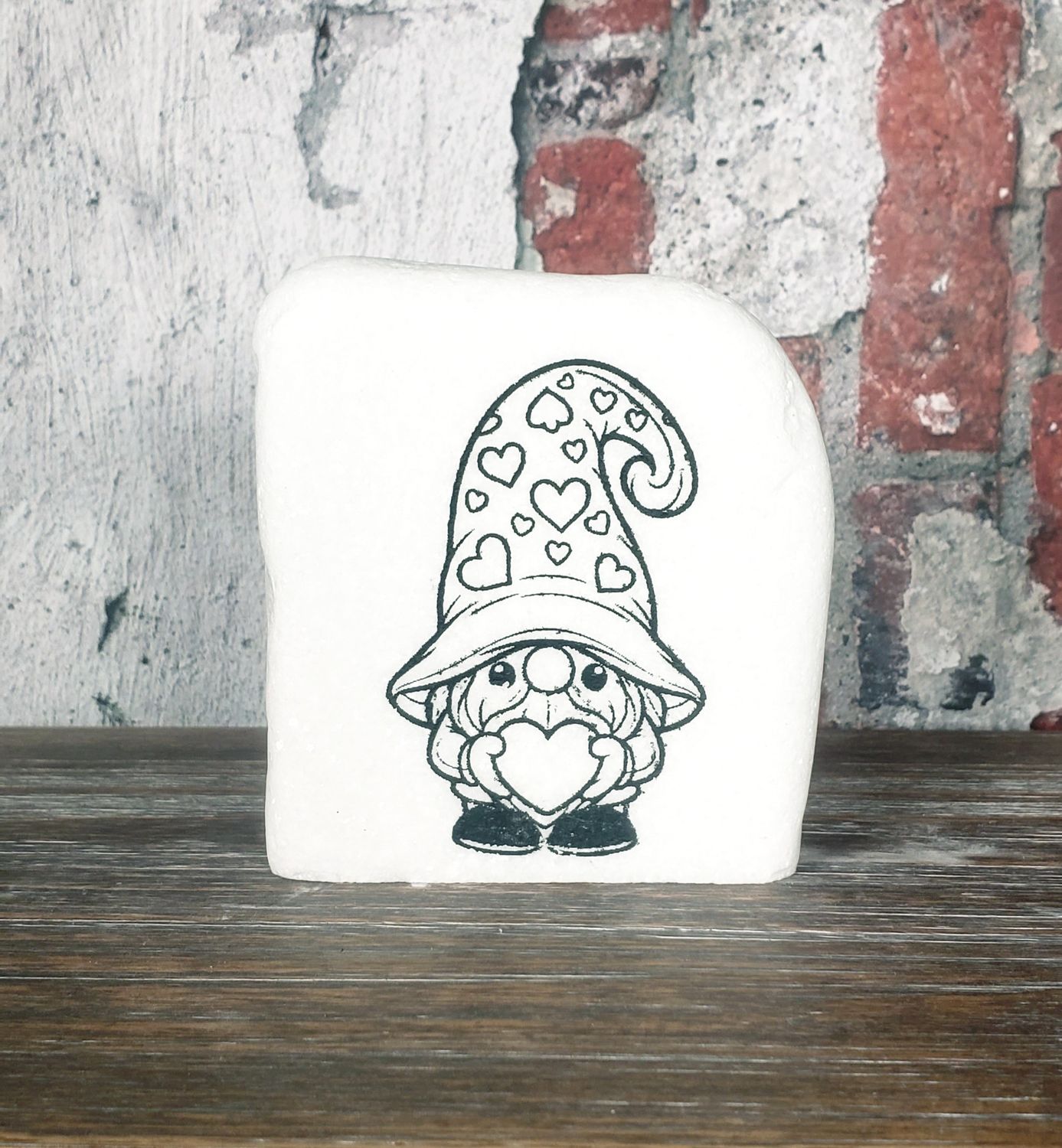 Valentine&#39;s Gnome #1