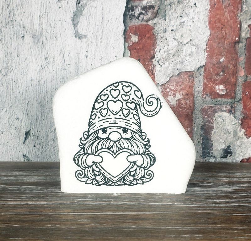 Valentine&#39;s Gnome #4