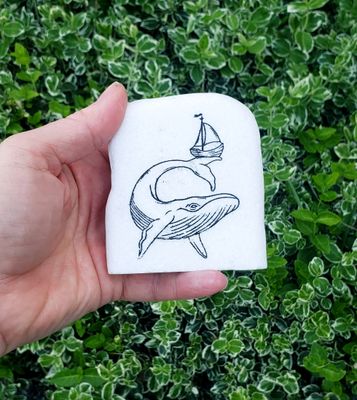 Whale&#39;s Balance: Ship on Tail Santorini Stone