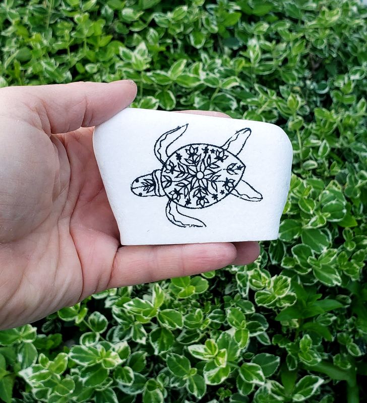 ​&quot;Sereni-Sea Turtle&quot; – Mandala Shell Santorini Stone