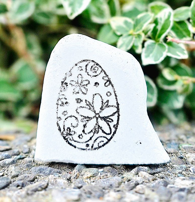 Bloom &amp; Swirl Easter Egg