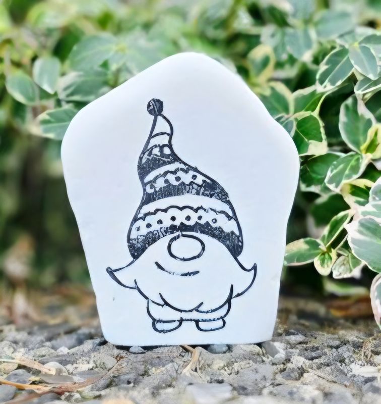 Merry Mistletoe Gnome