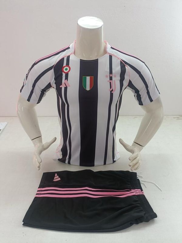 UNIFORME JUVENTUS LOCAL IMPORTADO