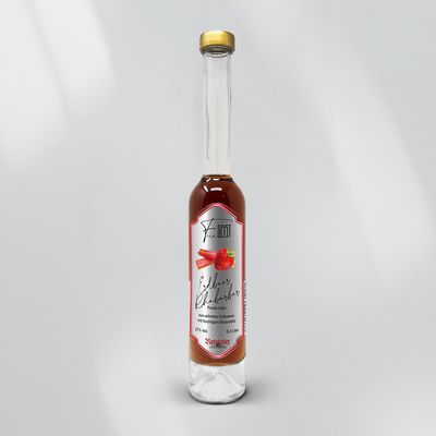 Erdbeer-Rhabarber Frucht-Likör (0,2 L) Erdbeer-Rhabarber Frucht-Likör (0,2 L)