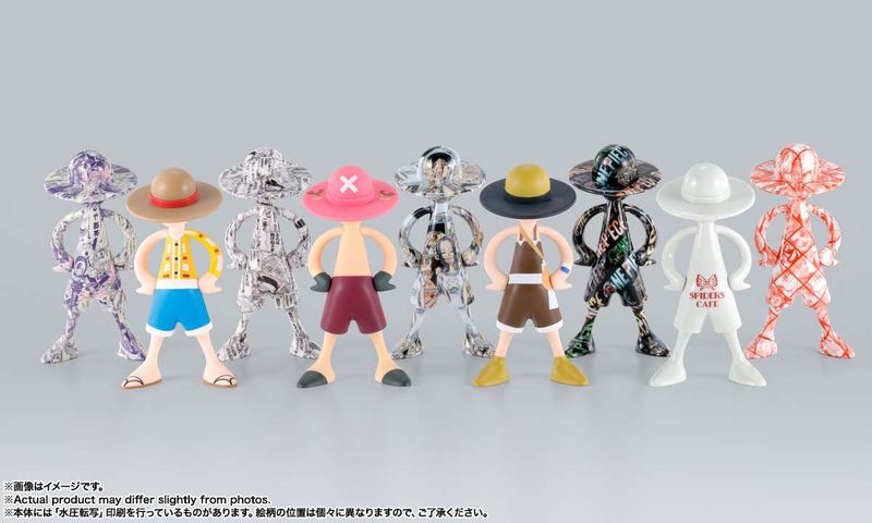 One Piece Luffy Archive of Adventure Vol.2 Display
