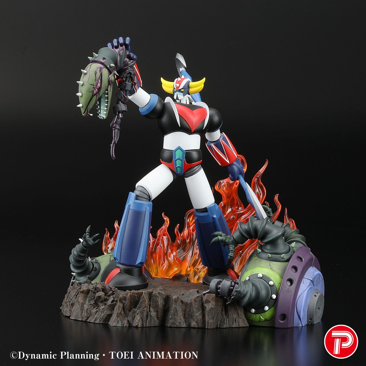 Grendizer statuette PVC Scene Selection 01 Grendizer a roar of Victory