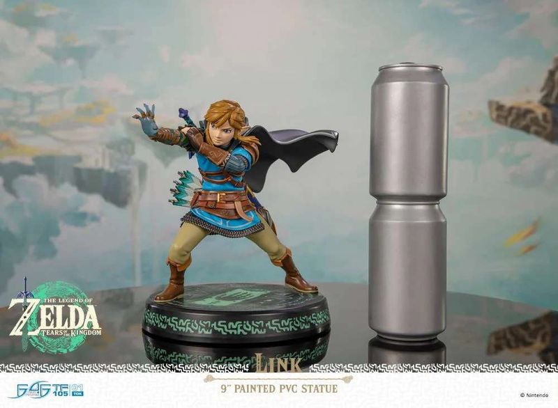 Legend of Zelda Tears of the Kingdom Link pvc statue
