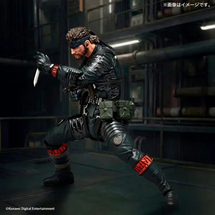 Revoltech Ay Metal Gear Solid Delta Naked Snake Sneaking Suit Ver