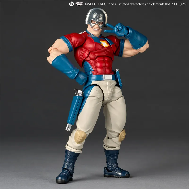 DC Peacemaker Revoltech Amazing Yamaguchi