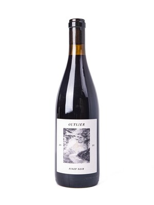 Outlier Lake County Pinot Noir · 750 ml