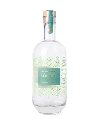 Far North Solveig Gin · 750 ml